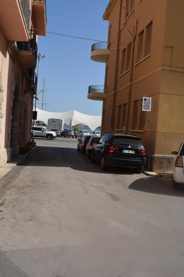 Al Civico 1 Apartments Trapani Zewnętrze zdjęcie